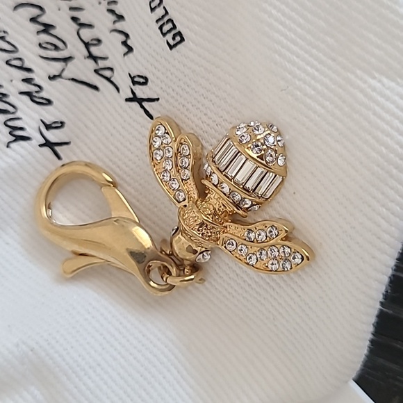 NWT Golden Goose Bee-shaped charm in gold-colored brass with crystals - Picture 7 of 7